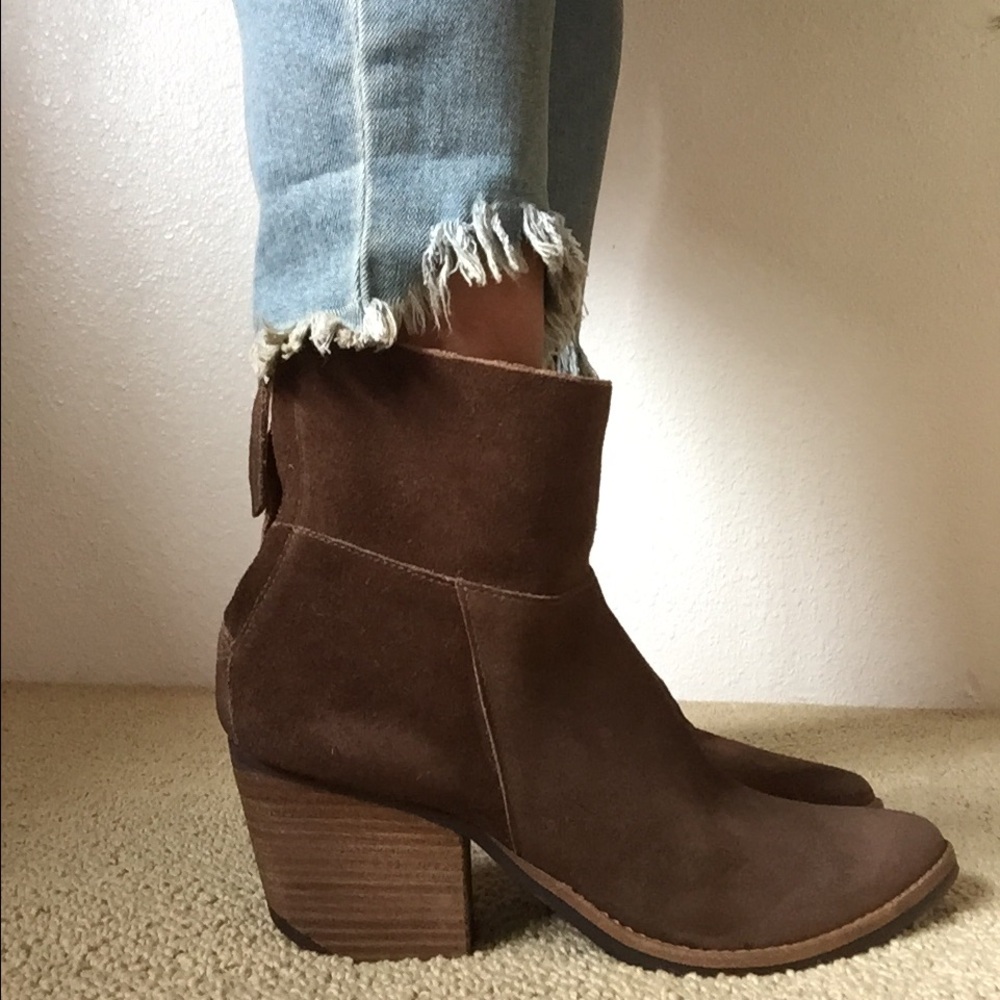 Matisse Brown Suede Ankle Boots